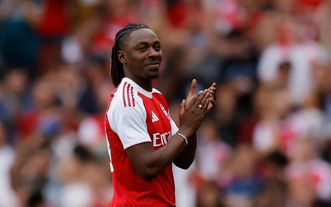 荷甲集结日再迎强敌，阿森纳扳平良机，主帅态度：引发热议，阵容厚度经受考验的简单介绍