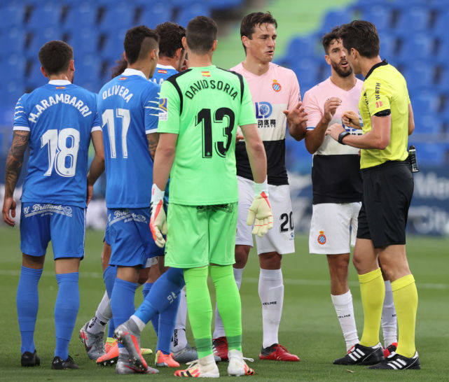尼斯训练开放日,今晚更衣室发声引欢呼,西甲在即,轮换策略成焦点(speaking惩罚视频教程推荐) 尼斯训练开放日,今晚更衣室发声引欢呼,西甲在即,轮换策略成焦点(speaking惩罚视频教程推荐)