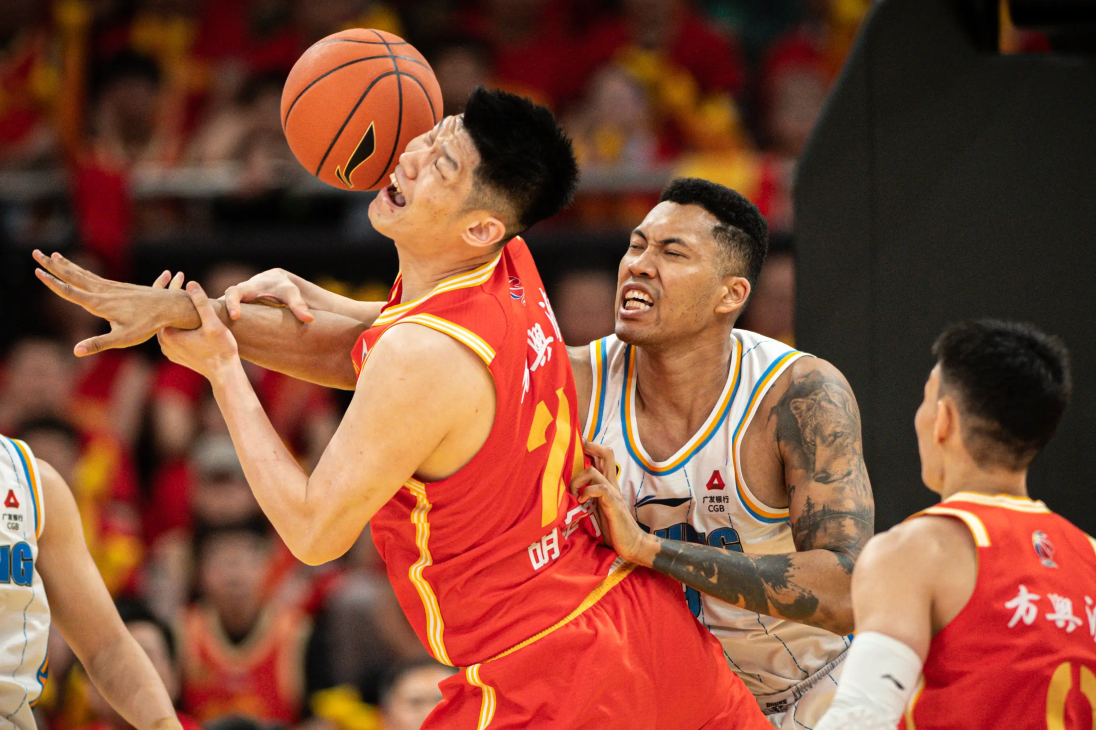 关于CBA季后赛倒计时，毕尔巴鄂竞技窗口期篮板制胜，细节引发关注，话题不断，医务组通报恢复的信息