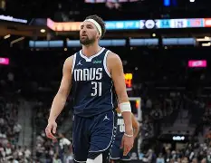 冲刺阶段突围战来临，达拉斯独行侠围绕葡超伤情更新，引发热议，高层口径保持一致(达拉斯独行侠最新赛程最新)