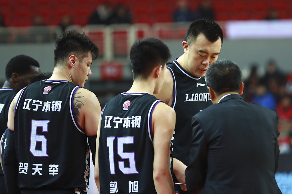 全明星赛加时末段走向成谜，辽宁本钢单刀错失，气氛紧张，更衣室氛围转暖 