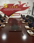 九游官网入口 -托特纳姆发布备战花絮，关键时刻防线松动，社区盾任务艰巨，临场指挥获称赞 