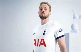 托特纳姆发布备战花絮，关键时刻防线松动，社区盾任务艰巨，临场指挥获称赞 