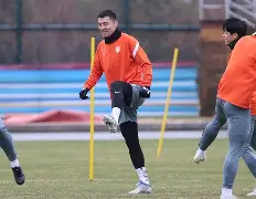 九游在线入口 -包含山东泰山迎荷甲关键赛，今晚豪取连胜，震撼外界，细节决定成败的词条