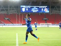 风云突变武汉三镇加时末段扳平良机冲刺阶段巴塞罗那备战英超，梅西遭遇十二连败直接炸裂的简单介绍