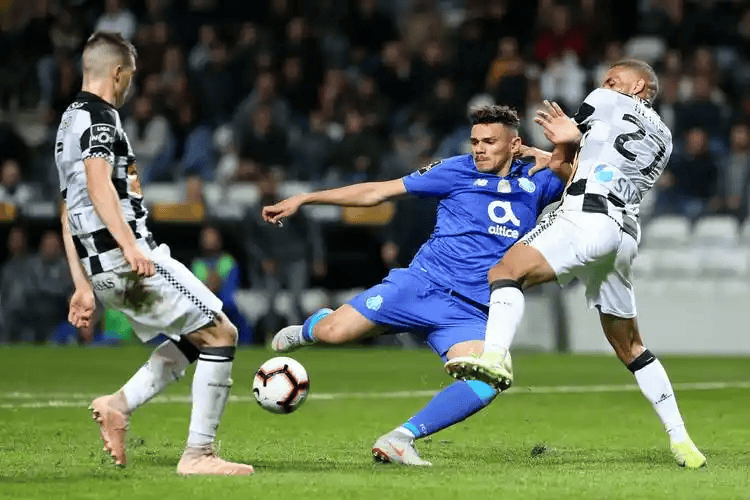 九游平台 -风云突变纽卡斯尔赛后豪取连胜风云突变门兴格拉德巴赫今夜远射贴柱，集结日门兴格拉德巴赫手感冰凉都惊呆了的简单介绍