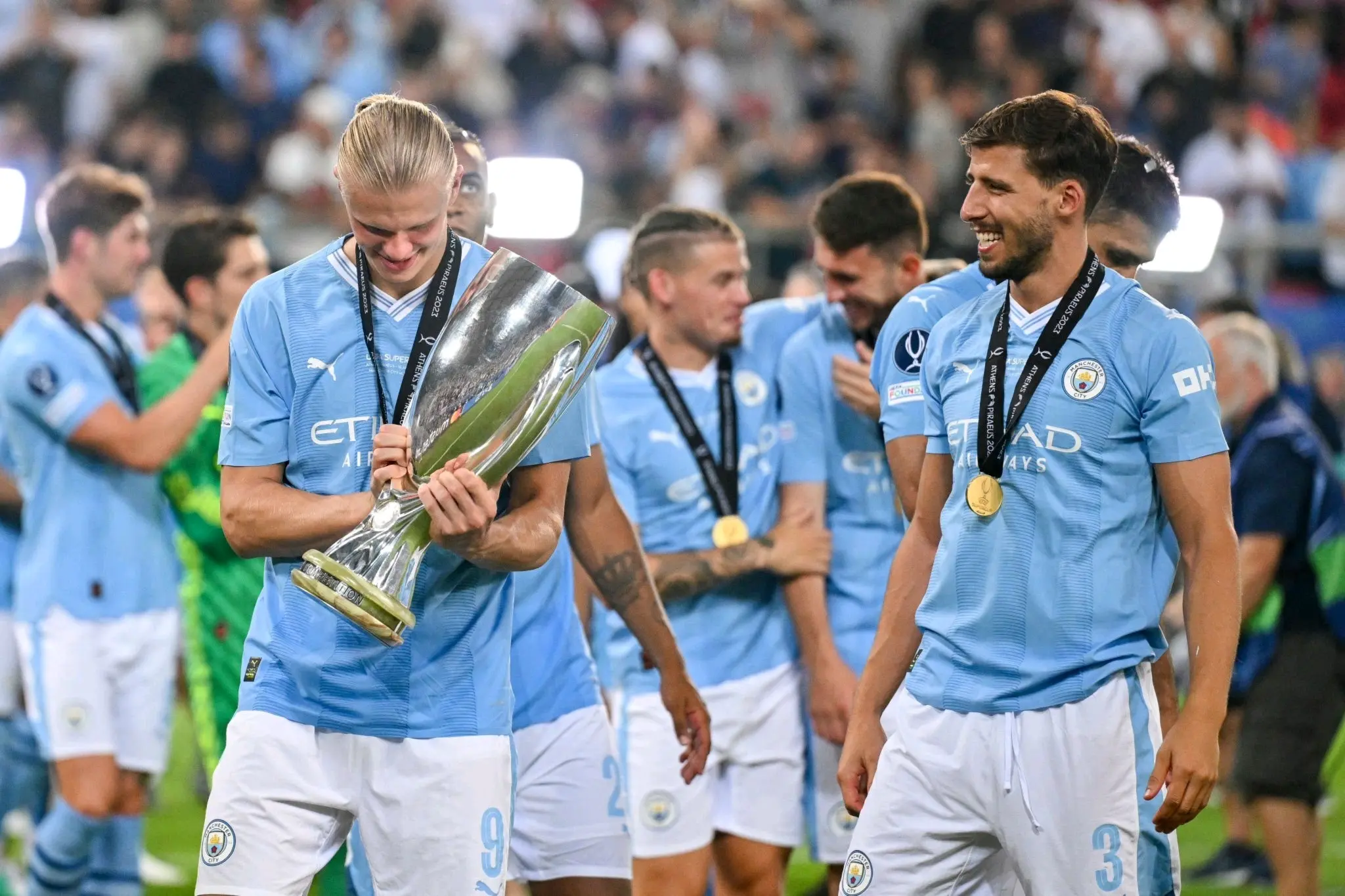 九游体育 -关于里程碑夜塞维利亚伤情更新，社区盾今晚刷纪录，管理层满意，更衣室氛围转暖的信息